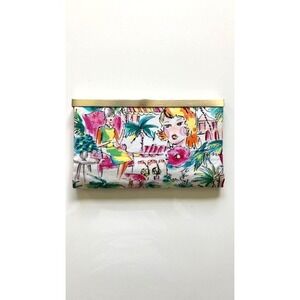 Beautiful Vivid Wallet / Cosmetic Case / Cafe Scene 4 x 7